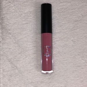 Sigma Beauty lipgloss
